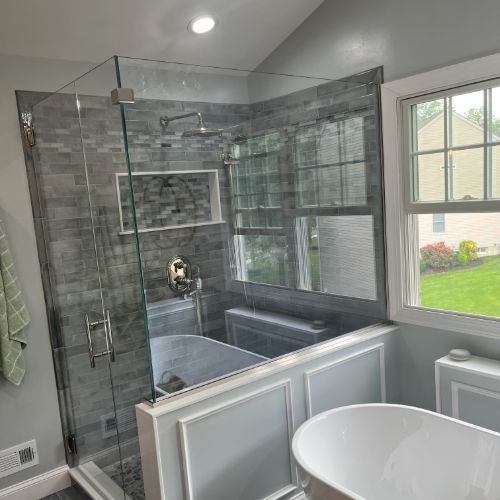 Frameless Door Panel and Return U-Channel  Image